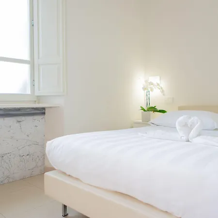 ホテル La Castellana