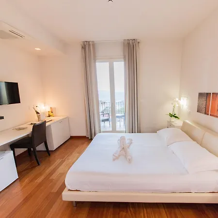 La Castellana Hotel 3*
