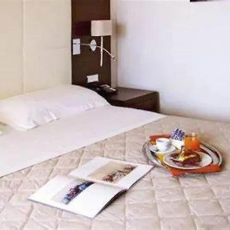 La Castellana Hotel 3*